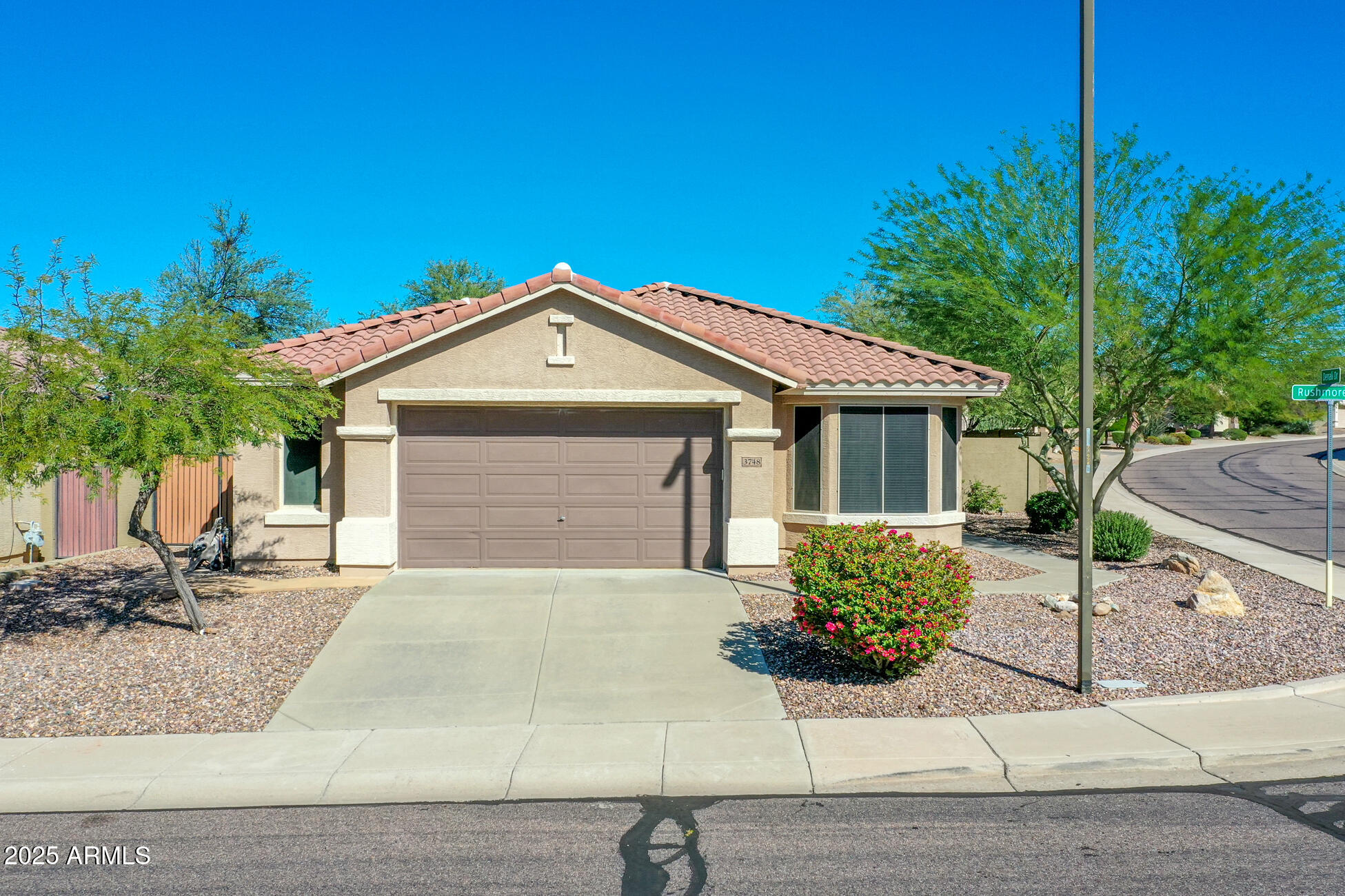 3748 W RUSHMORE Drive