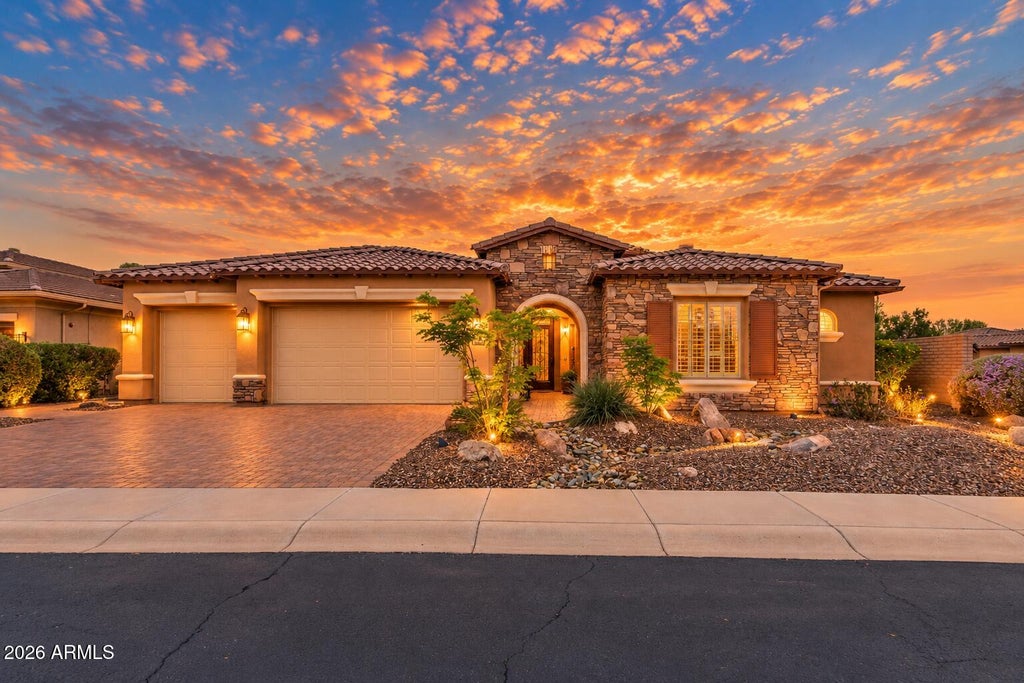 Photo of 12061 W Miner Trail, Peoria, AZ 85383 (MLS # 7086895)