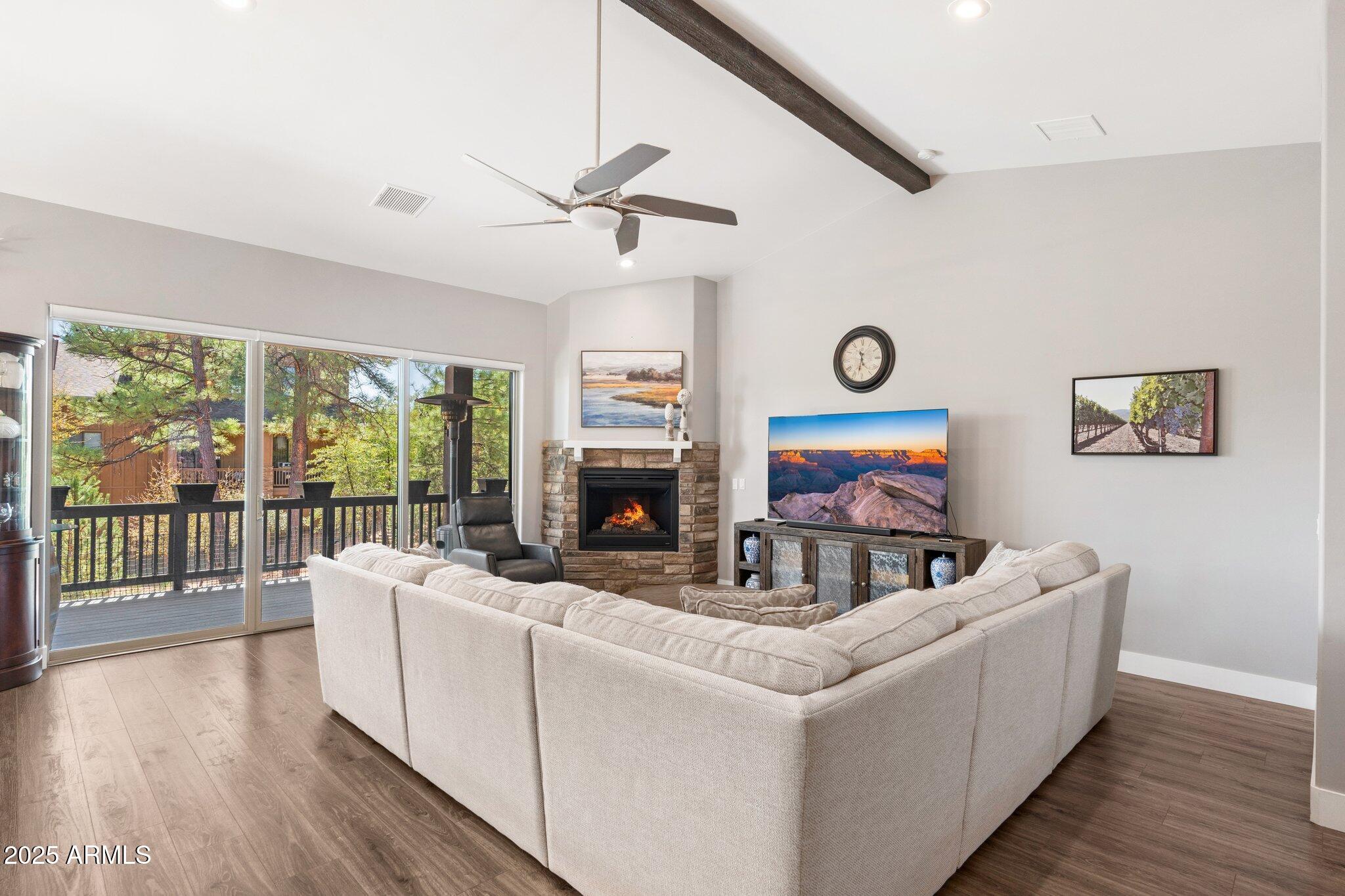 1701 E Velvet Mesquite Court
