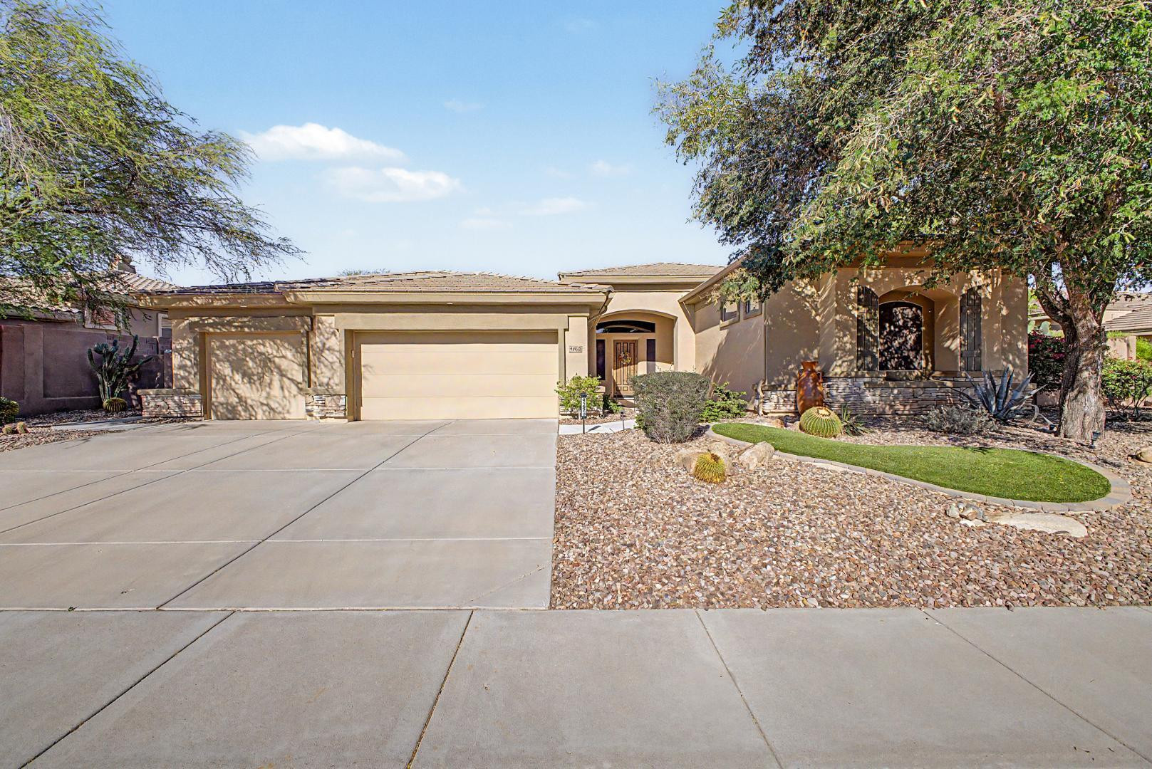 41923 N Moss Springs Road