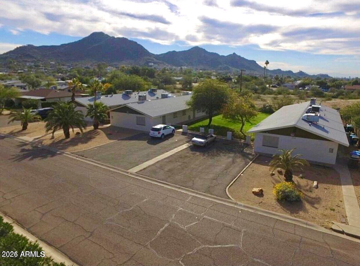 1321 E CAROL Avenue Apt 3