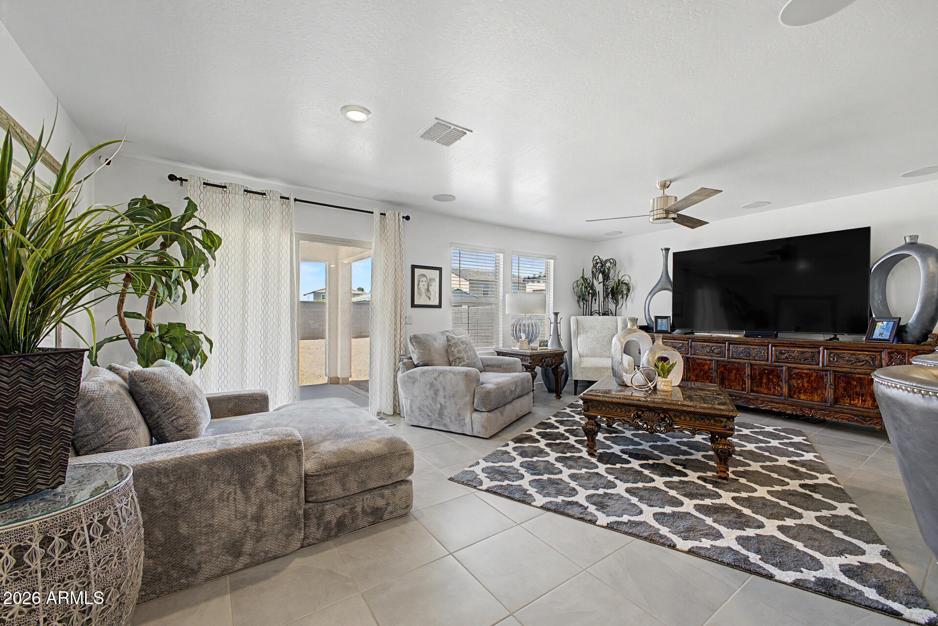 1629 W PIMA Court