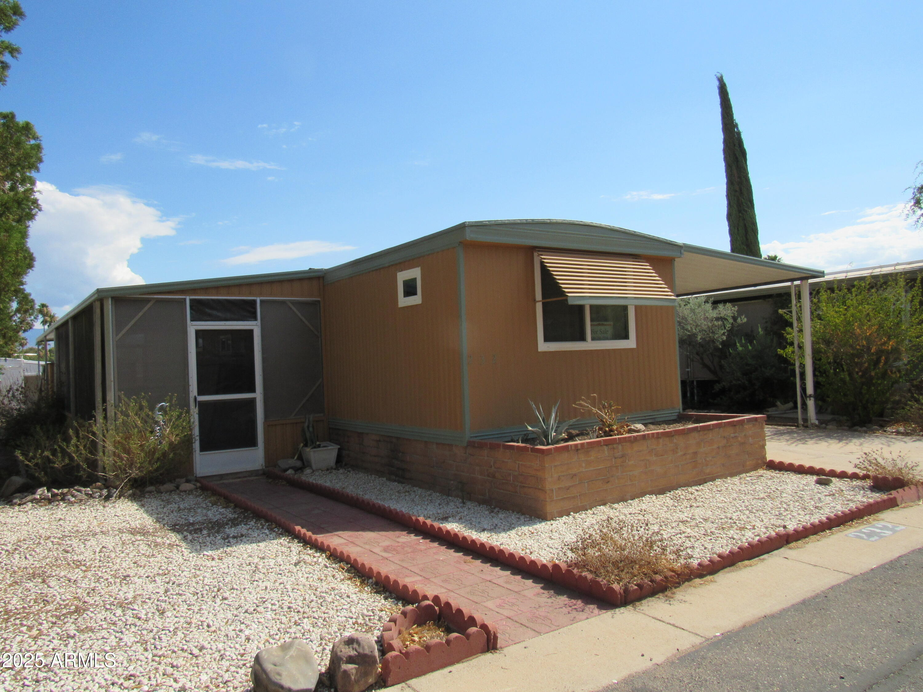 RINCON COUNTRY - Residential