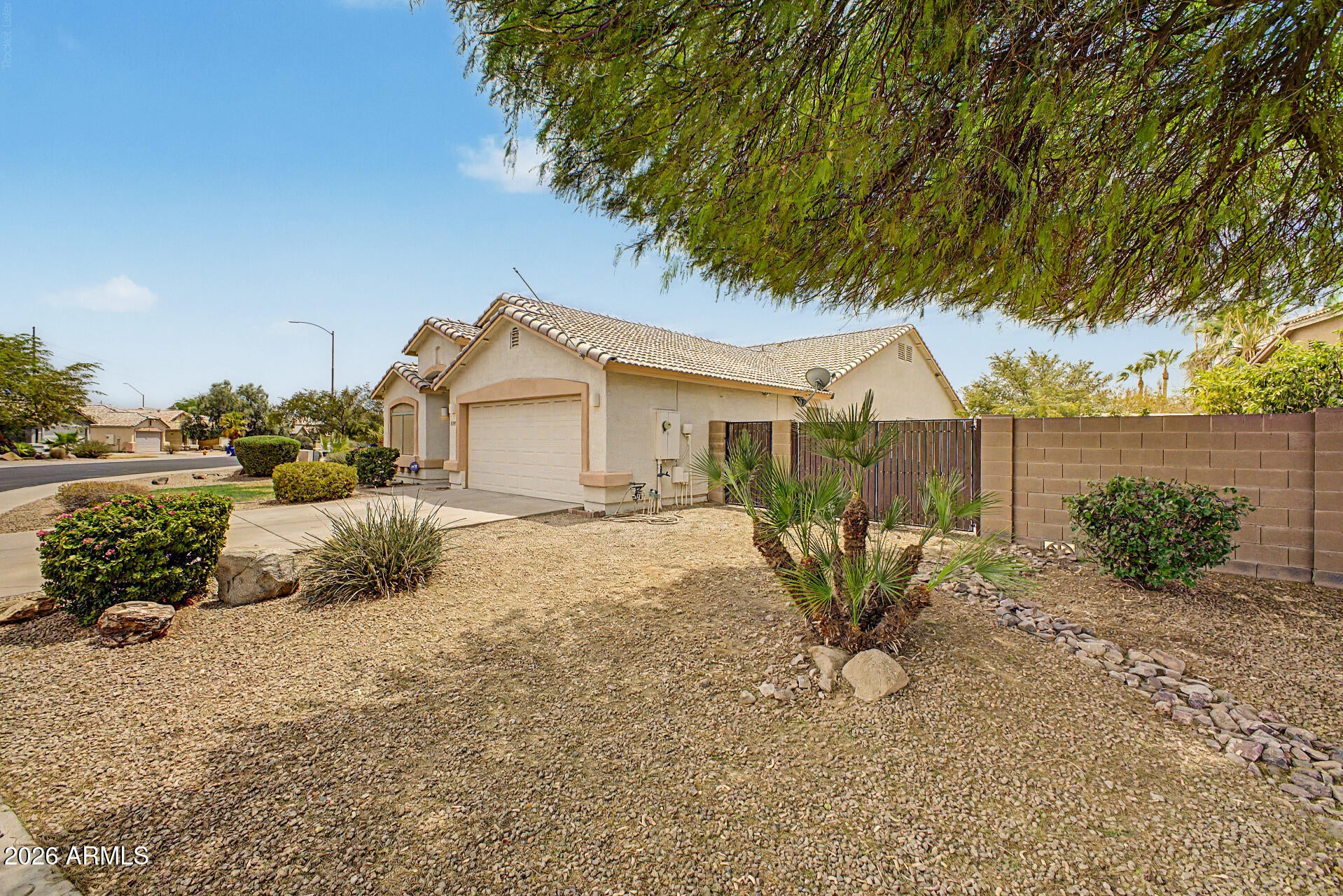 12589 W AMELIA Avenue