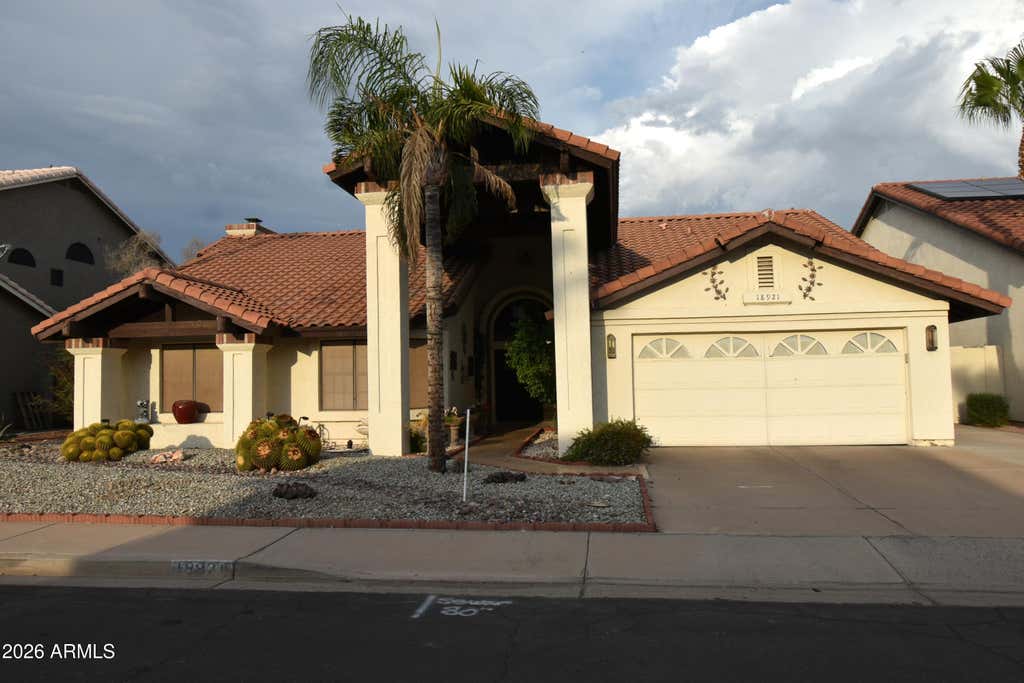 Photo of 18921 N 71st Drive, Glendale, AZ 85308 (MLS # 7054884)