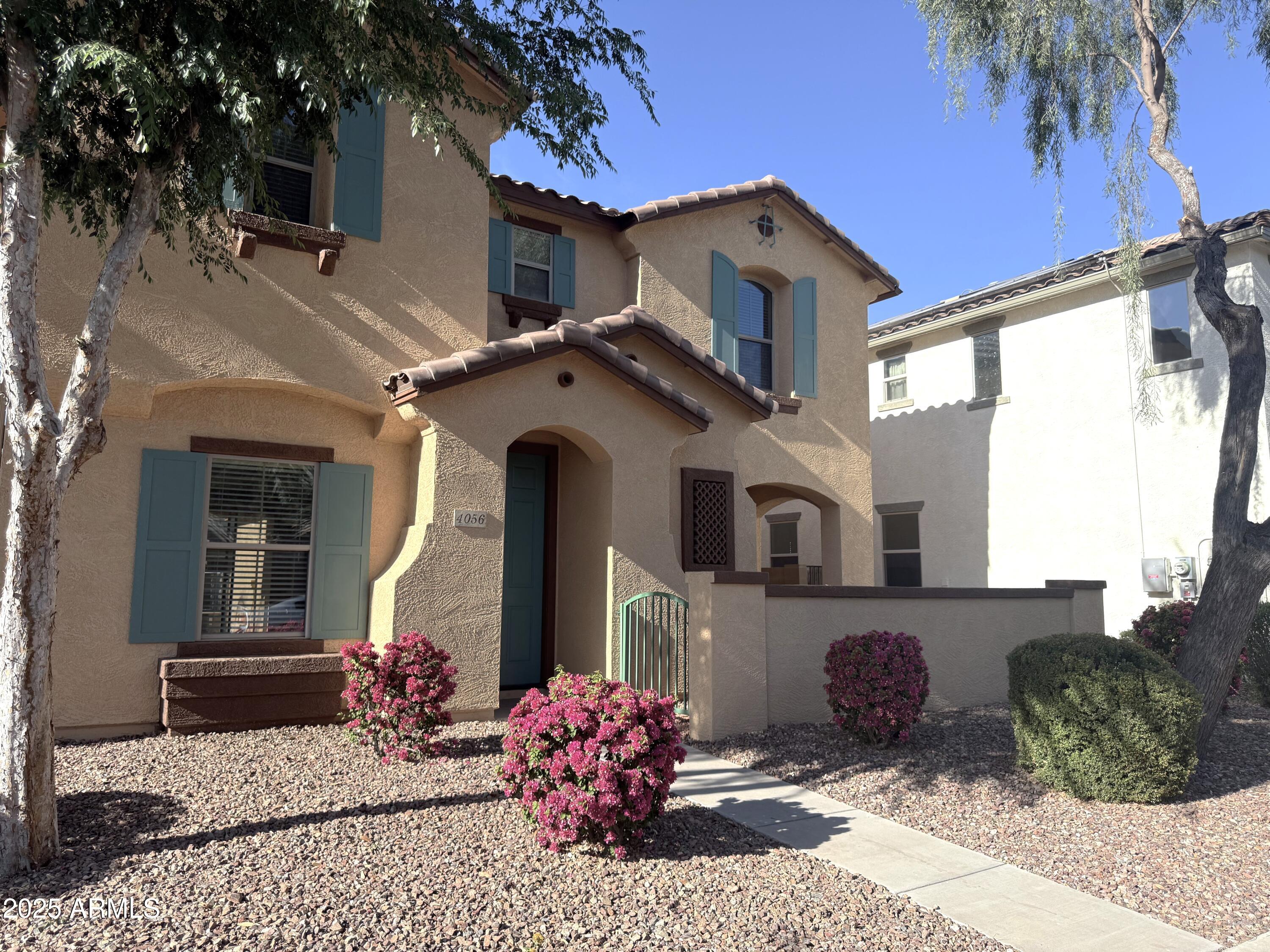 4056 E DEVON Drive