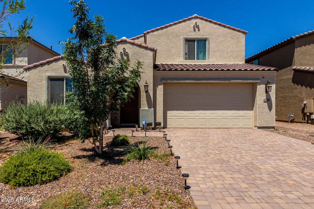 Photo of 12120 W Parkway Lane, Avondale, AZ 85323 (MLS # 6900559)
