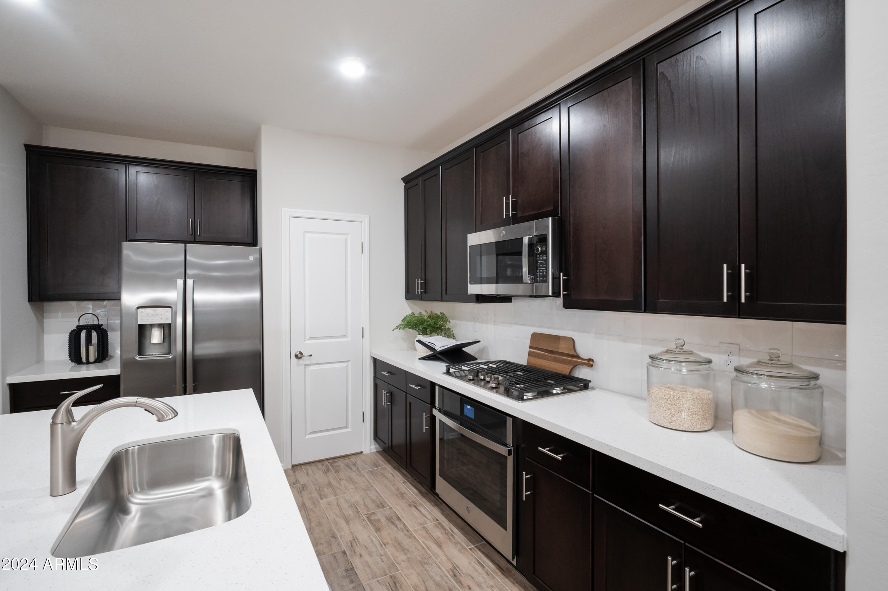 14654 W SURREY Drive