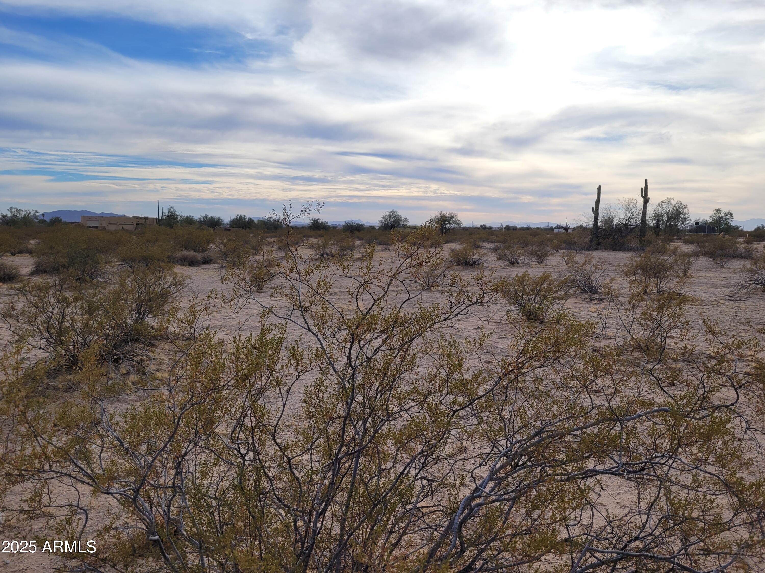 0000 W Calle De Los Santos Street 1