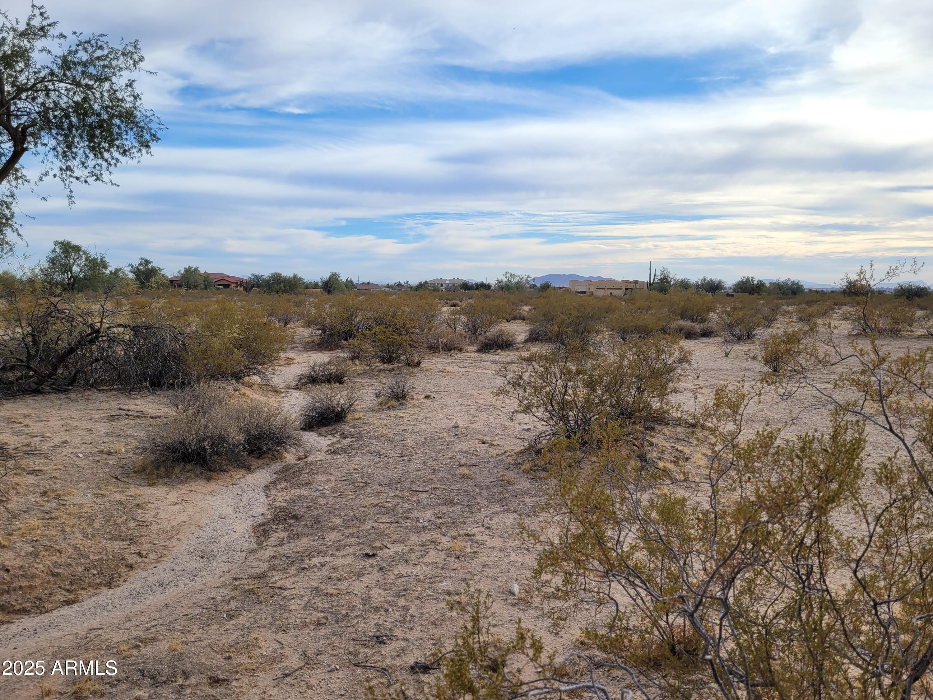 0000 W Calle De Los Santos Street 1