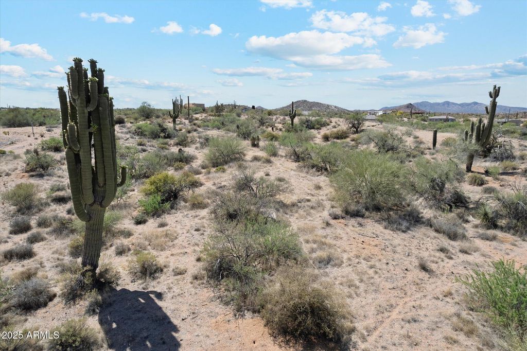 Photo of 0 N 138th Way #-, Scottsdale, AZ 85262 (MLS # 6869975)