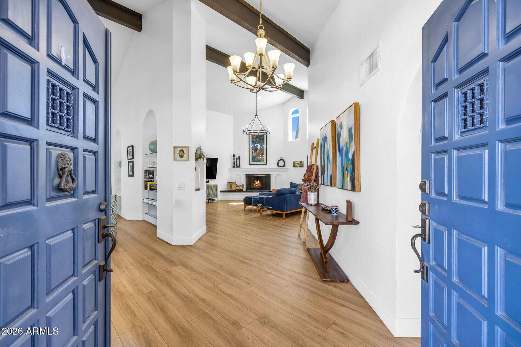 5013 E CHOLLA Street