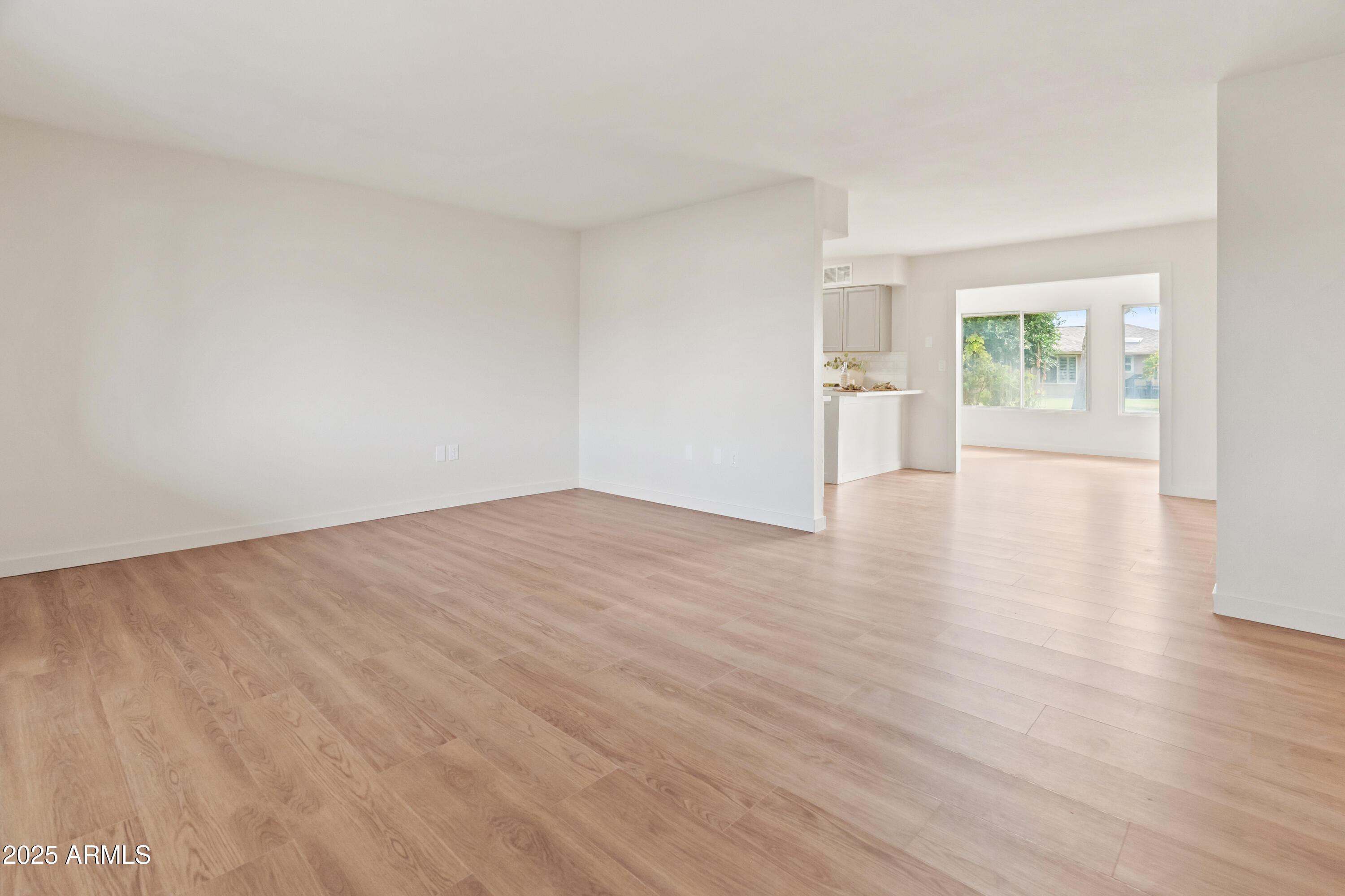 10417 W PRAIRIE HILLS Circle