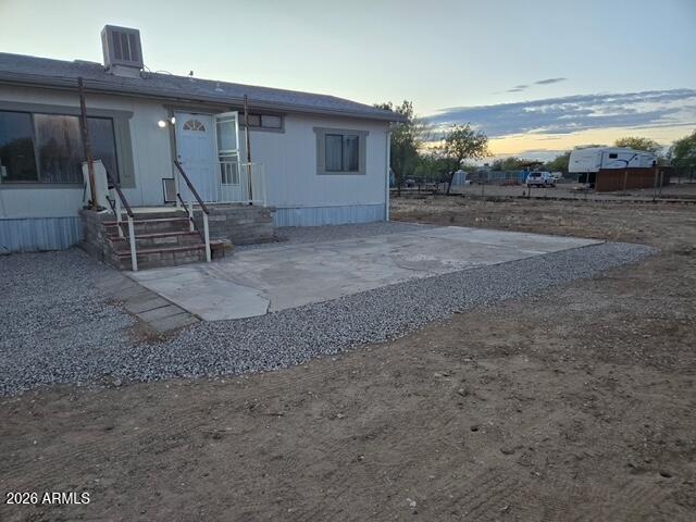 4104 S OLD WINDMILL Lane