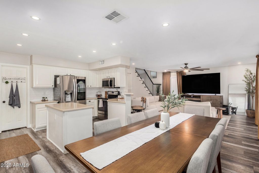 Photo of 7457 E Lobo Avenue, Mesa, AZ 85209 (MLS # 6932382)