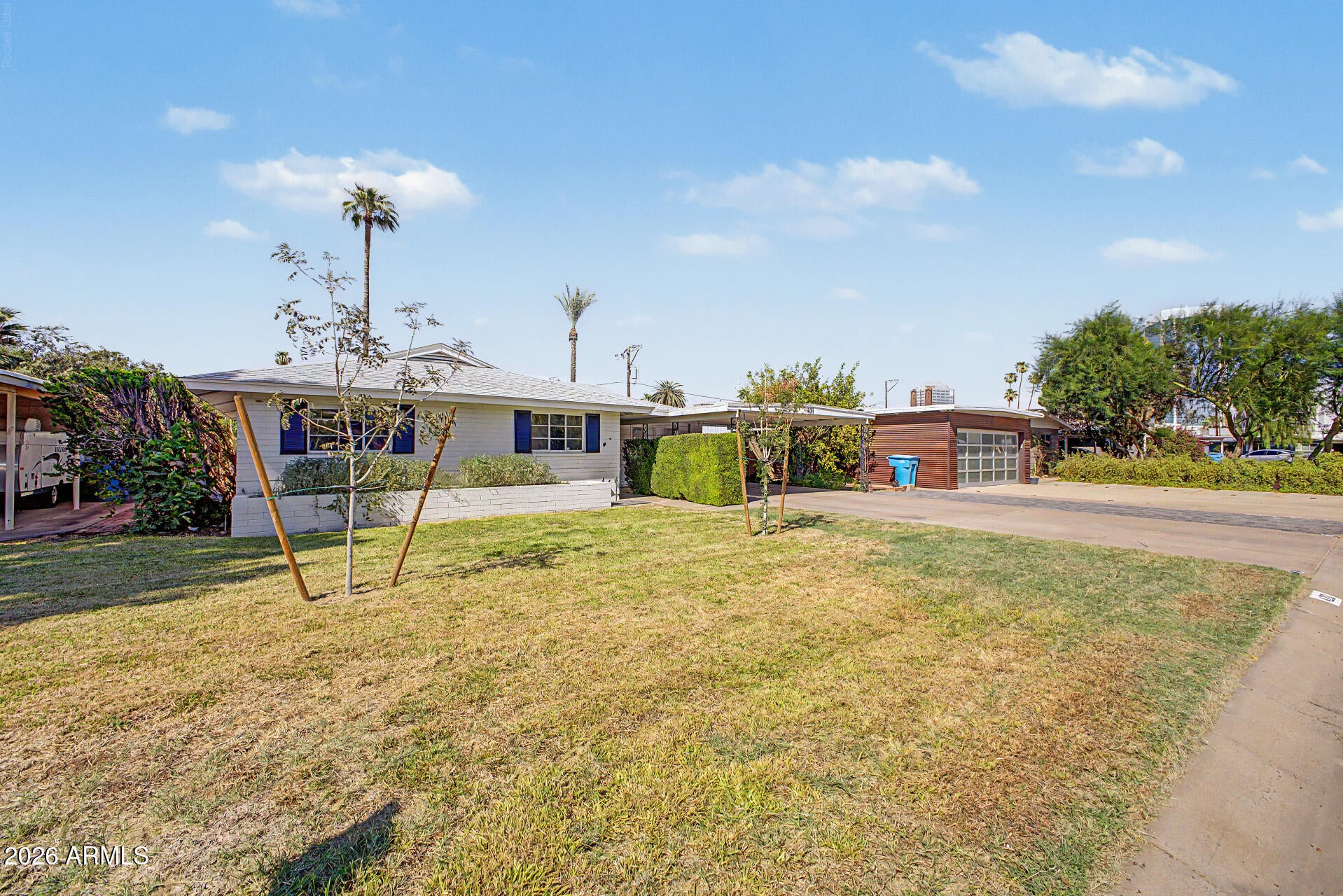 420 W CHEERY LYNN Road