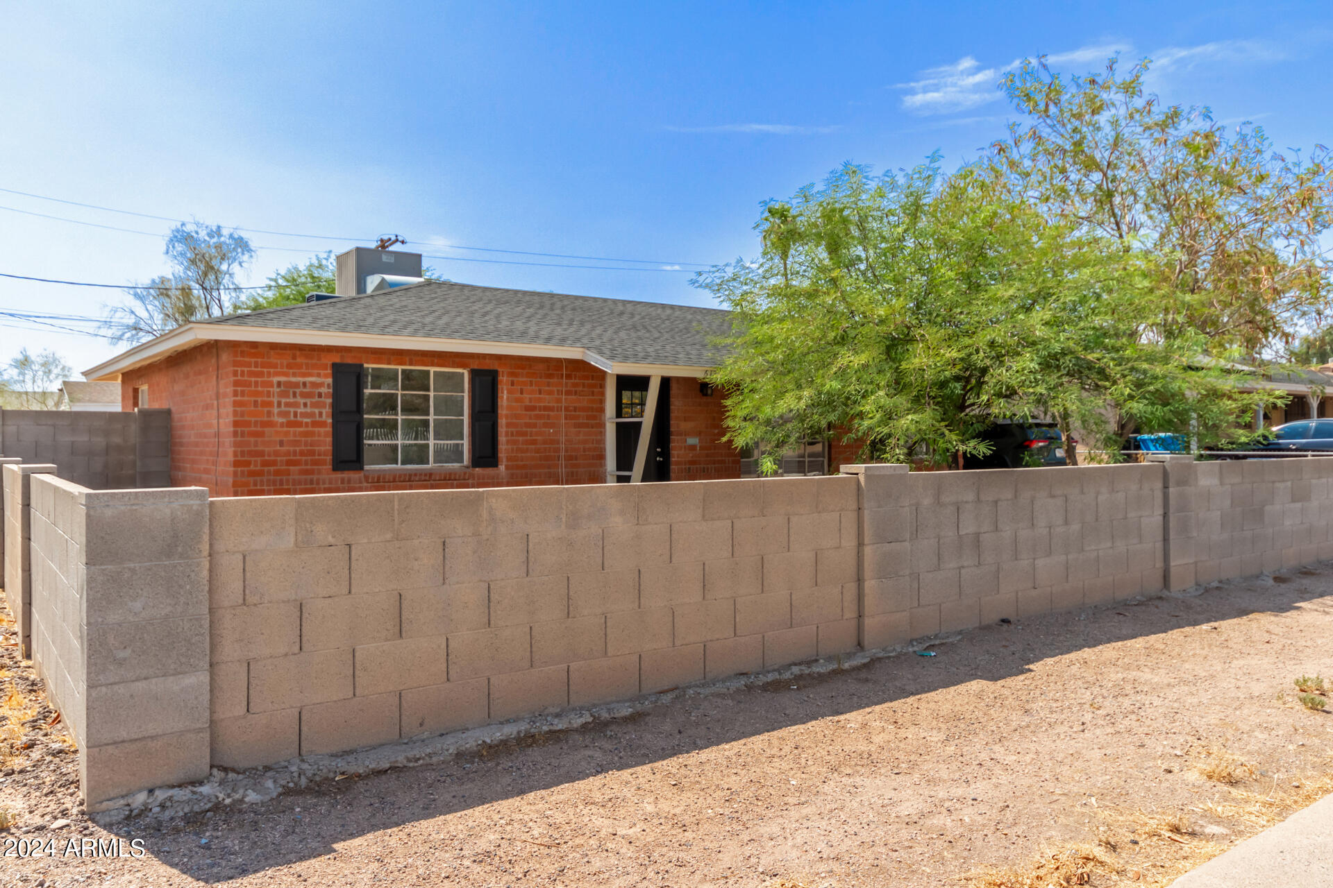 Photo 4 of 27 of 612 N 48TH Street house