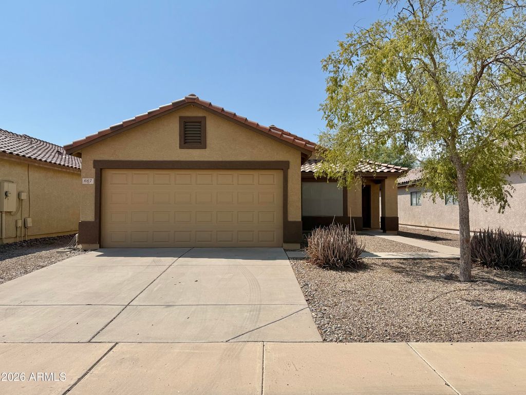 Photo of 667 W Jardin Drive, Casa Grande, AZ 85122 (MLS # 6971173)