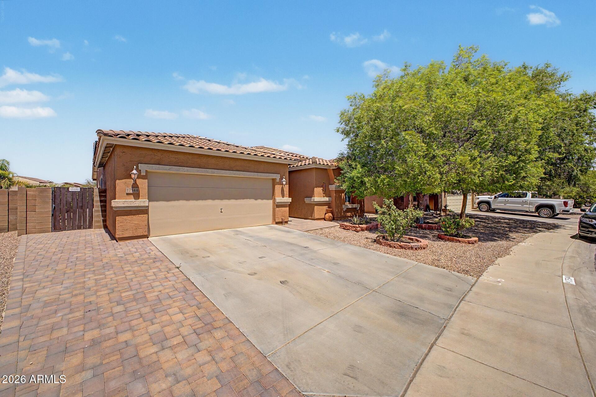 17544 W PORT ROYALE Lane