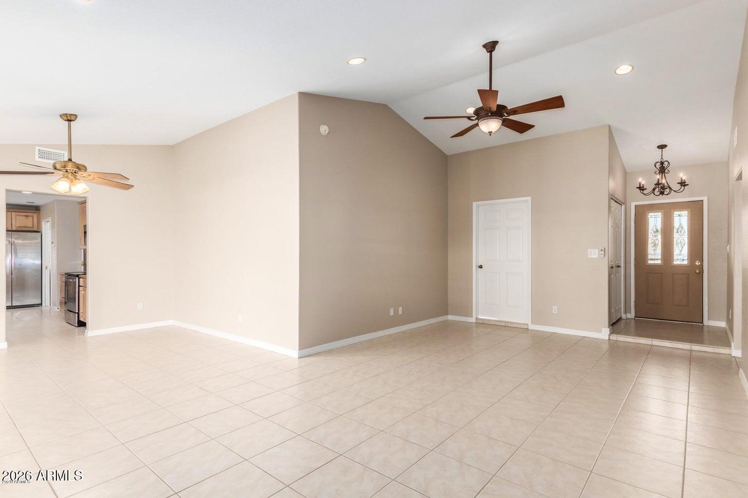 1350 W Escarpa Street