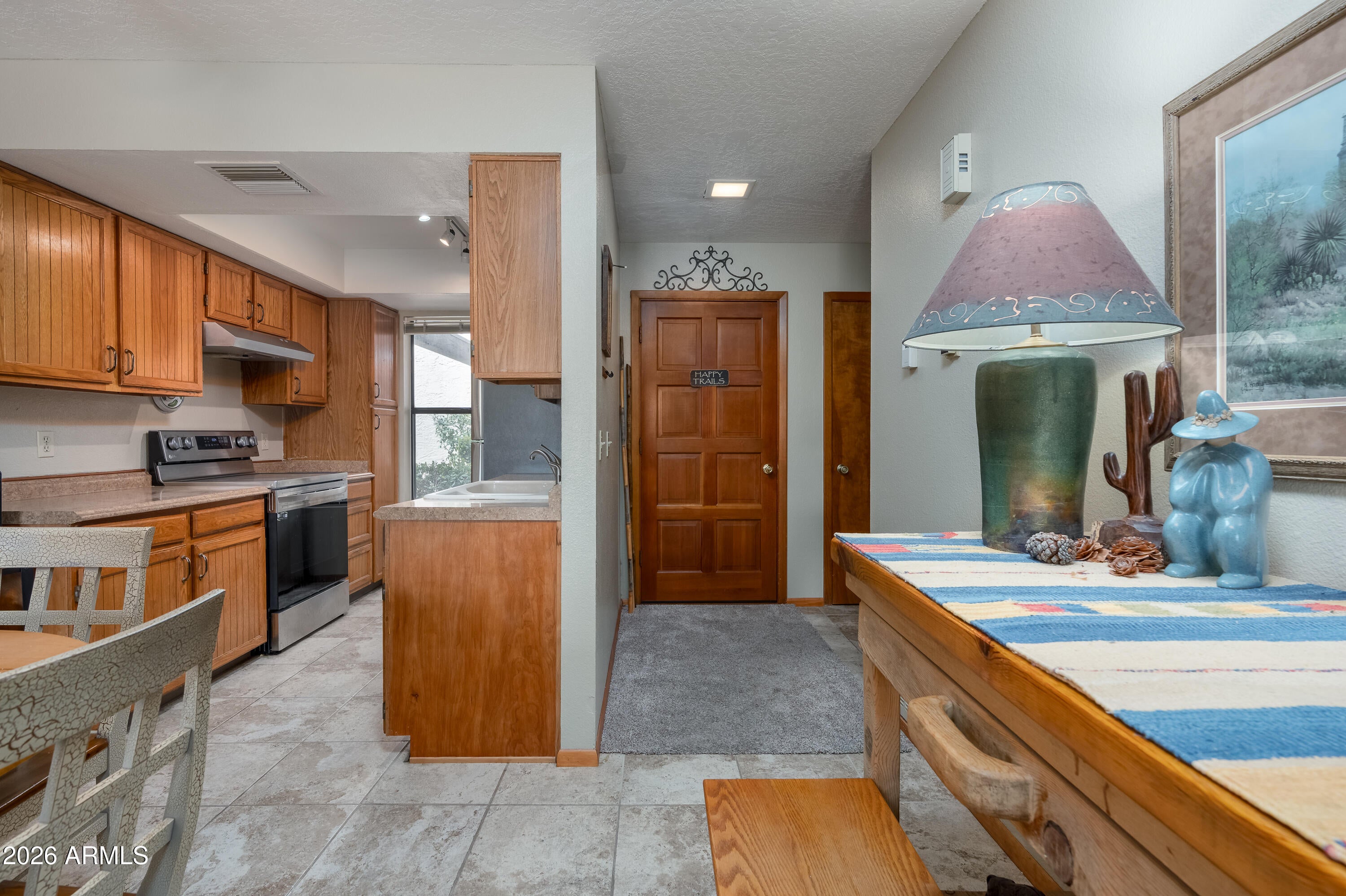 65 VERDE VALLEY SCHOOL Road D8