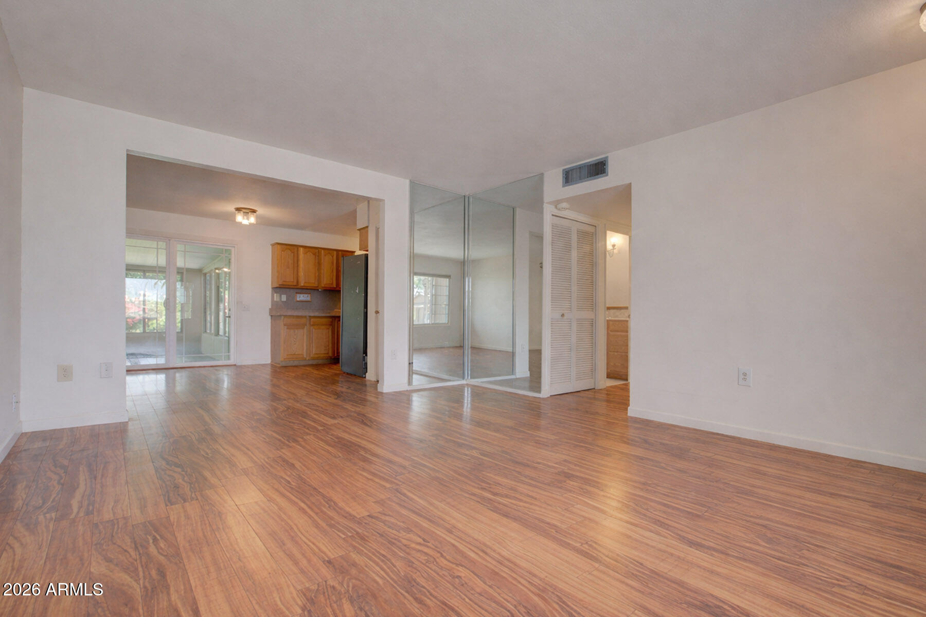 15416 N RIDGEVIEW Road