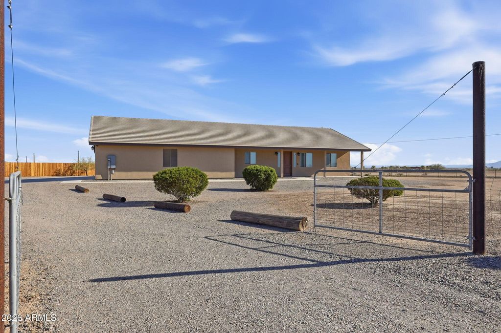 Photo of 2770 E Davis Pass, Eloy, AZ 85131 (MLS # 6991275)