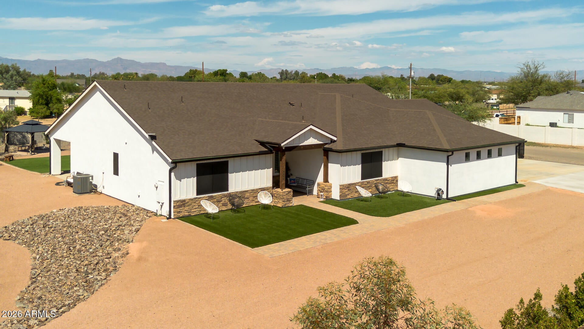 4464 E VISTA GRANDE --