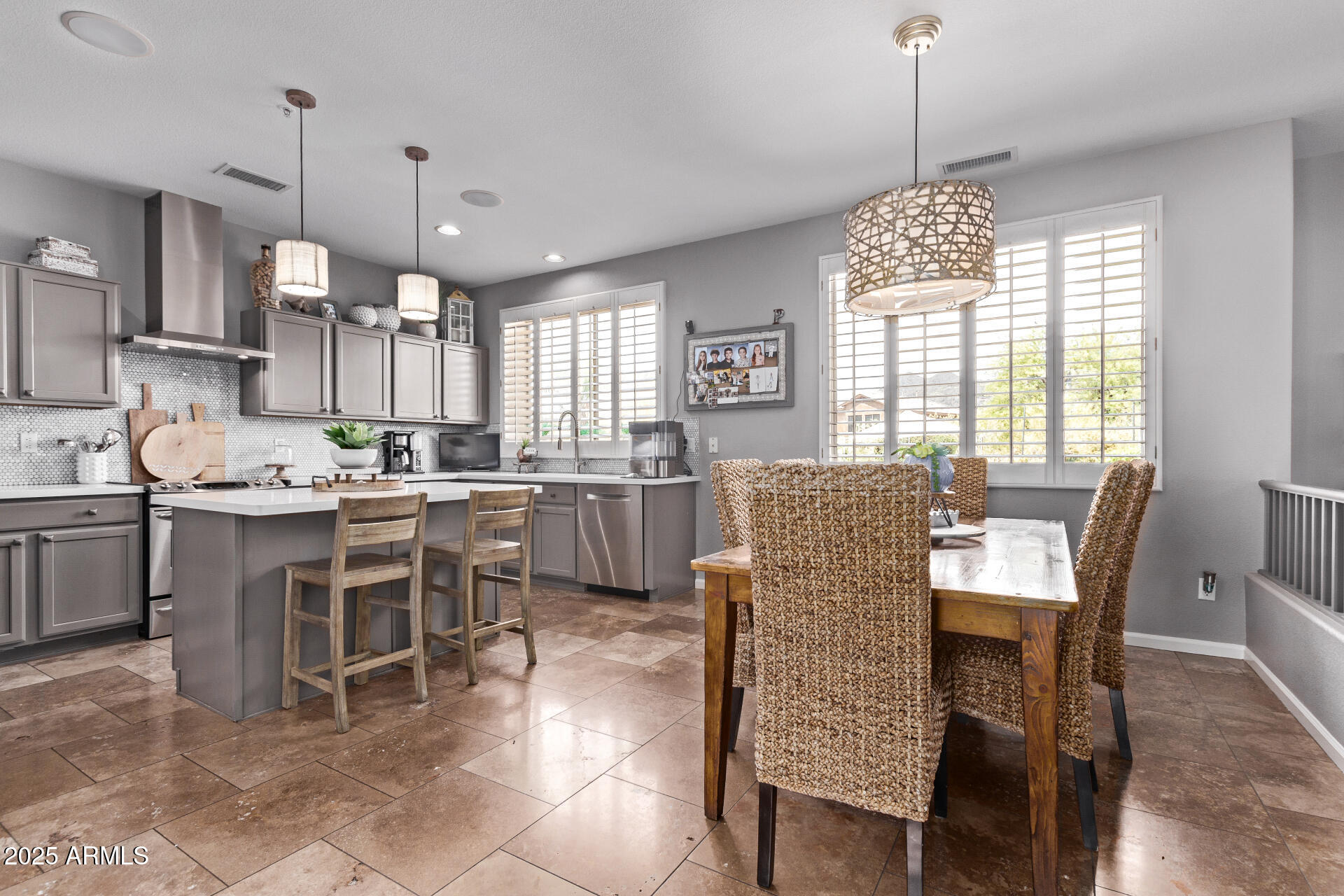 6026 E SONORAN Trail