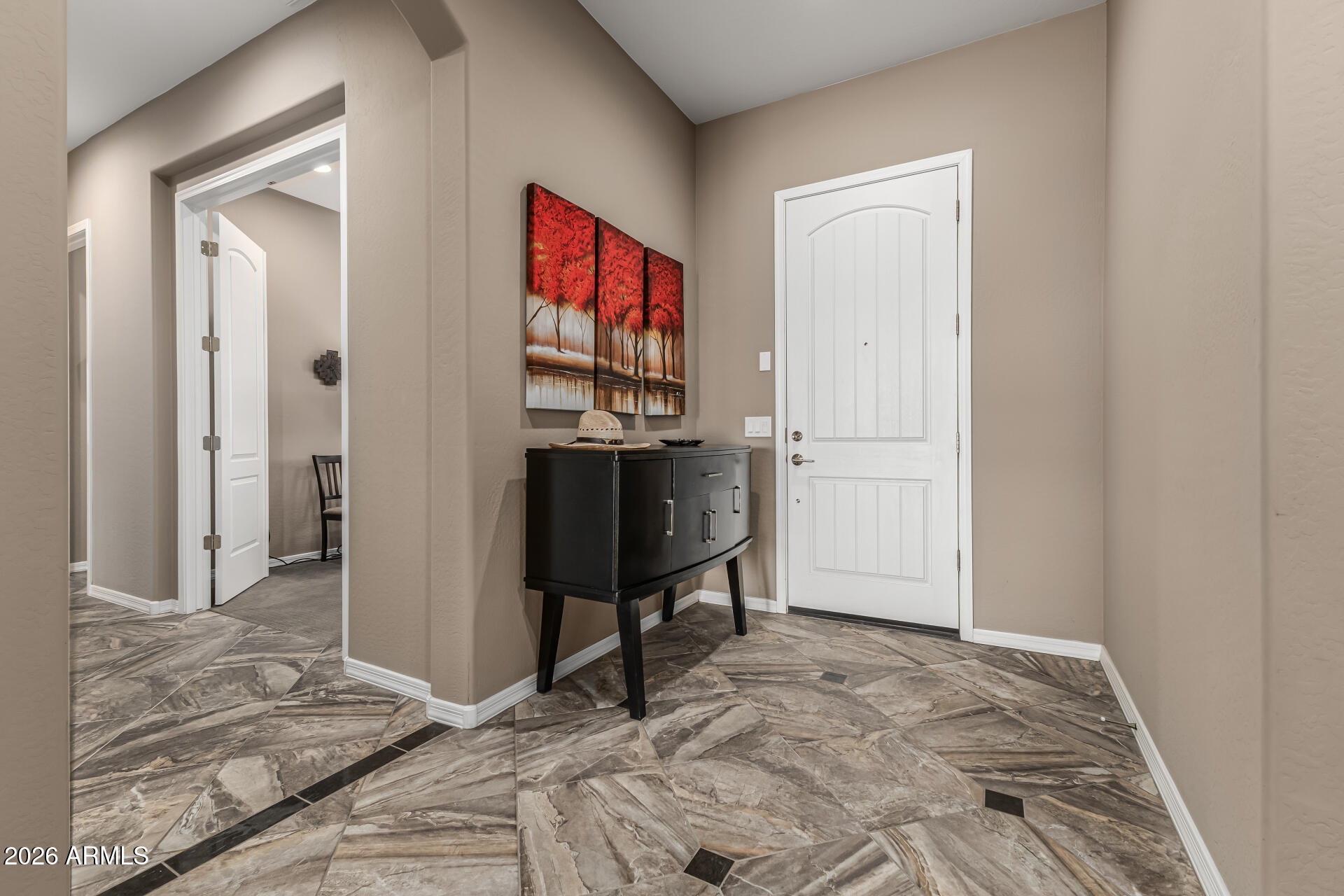 4234 N PRESIDENTIAL Drive