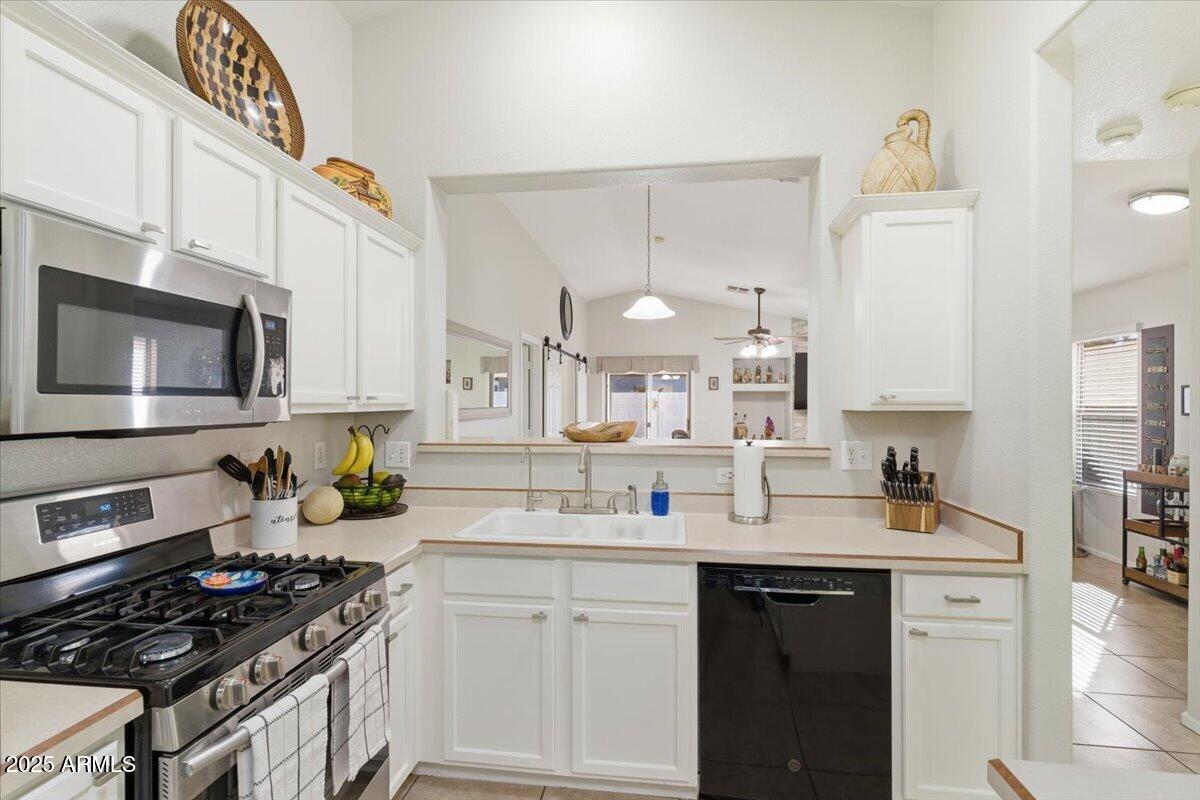 2663 S KEENE --