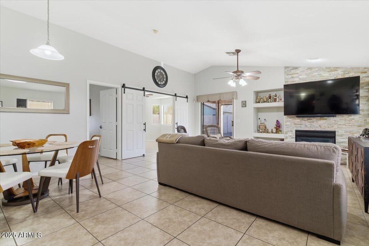2663 S KEENE --