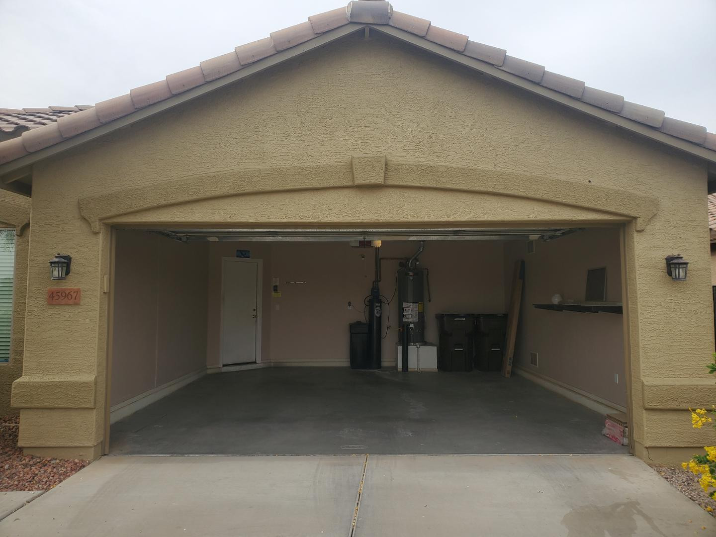 45967 W Starlight Drive