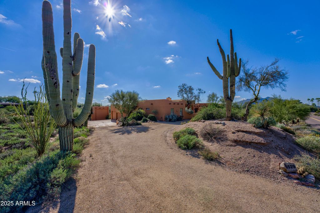 Photo of 8529 E Carefree Drive, Carefree, AZ 85377 (MLS # 6951494)