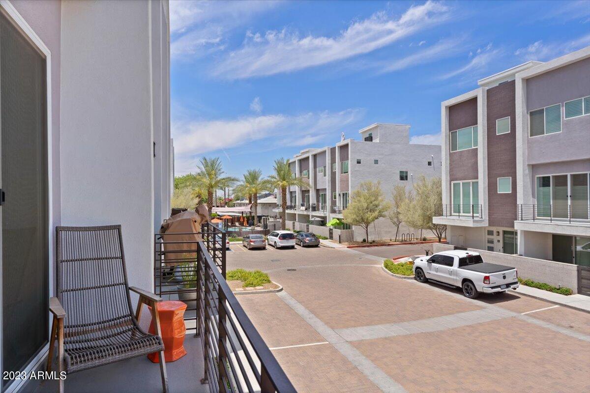 Photo 11 of 31 of 4444 N 25TH Street 43 townhome