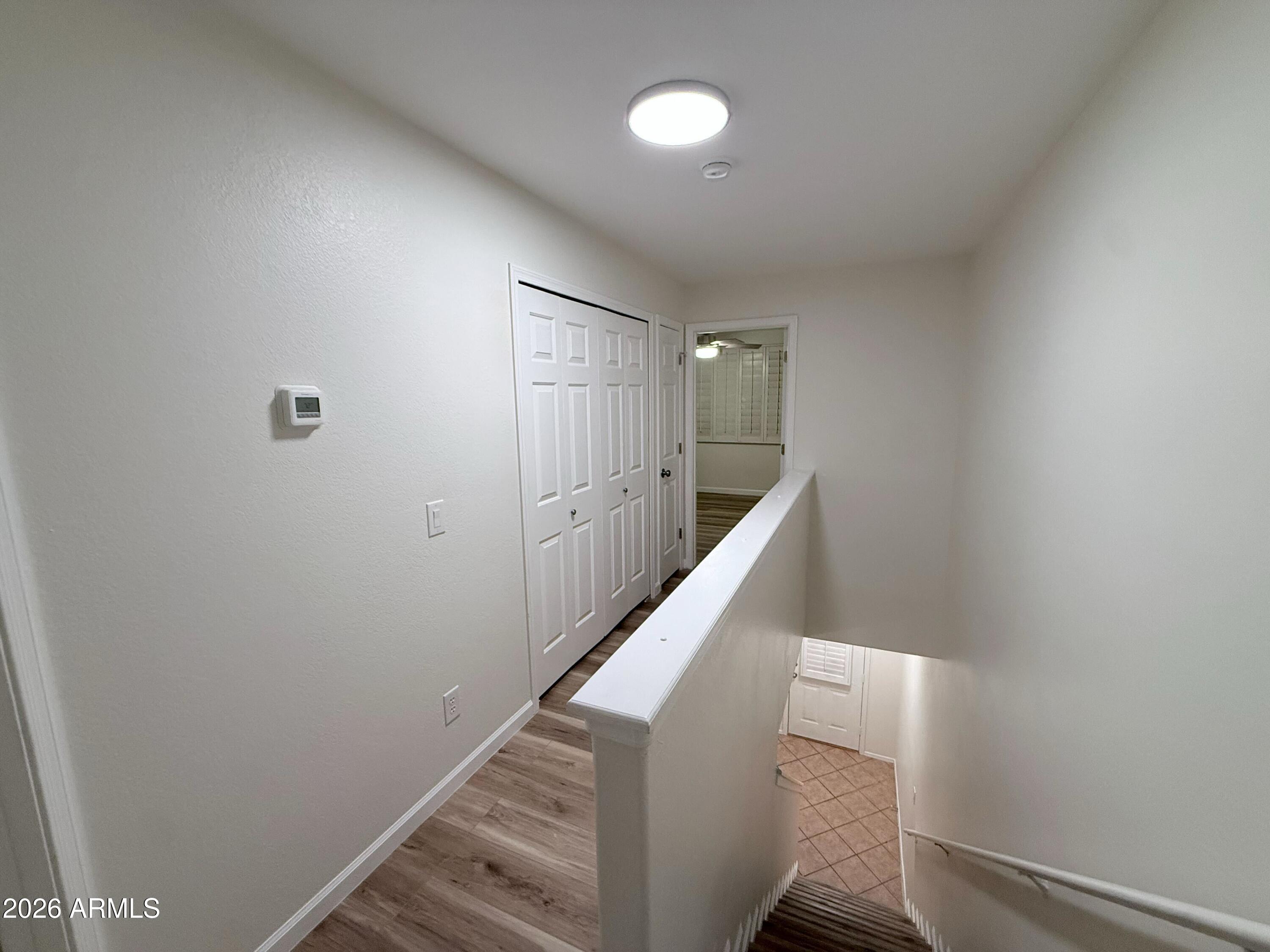 1961 N HARTFORD Street 1090