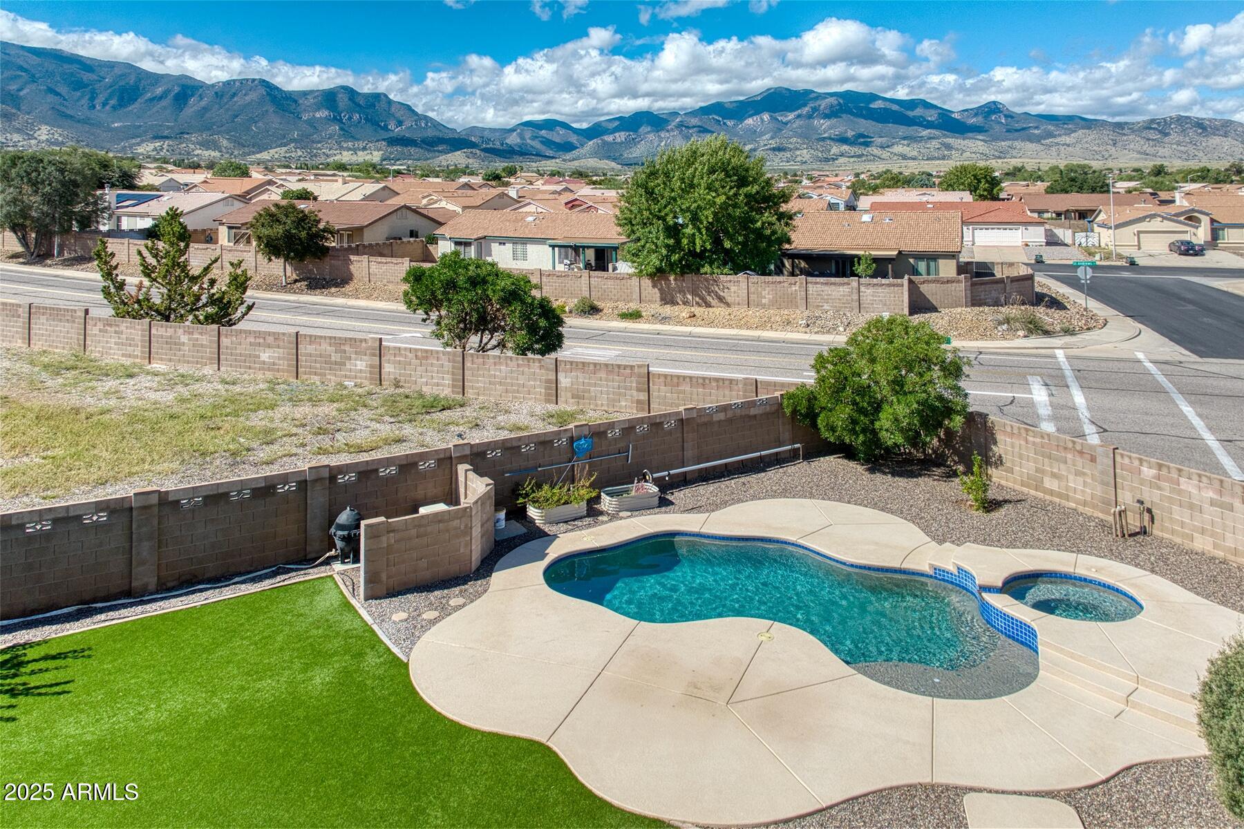 CANYON DE FLORES PHASE 1F - Residential