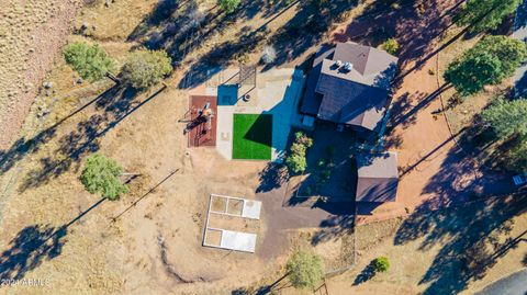 A home in Heber