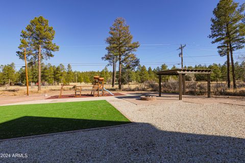 A home in Heber