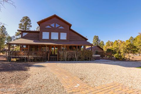 A home in Heber