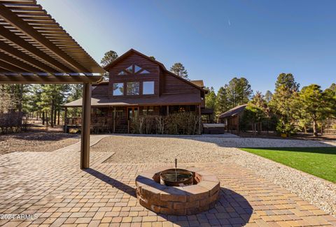 A home in Heber