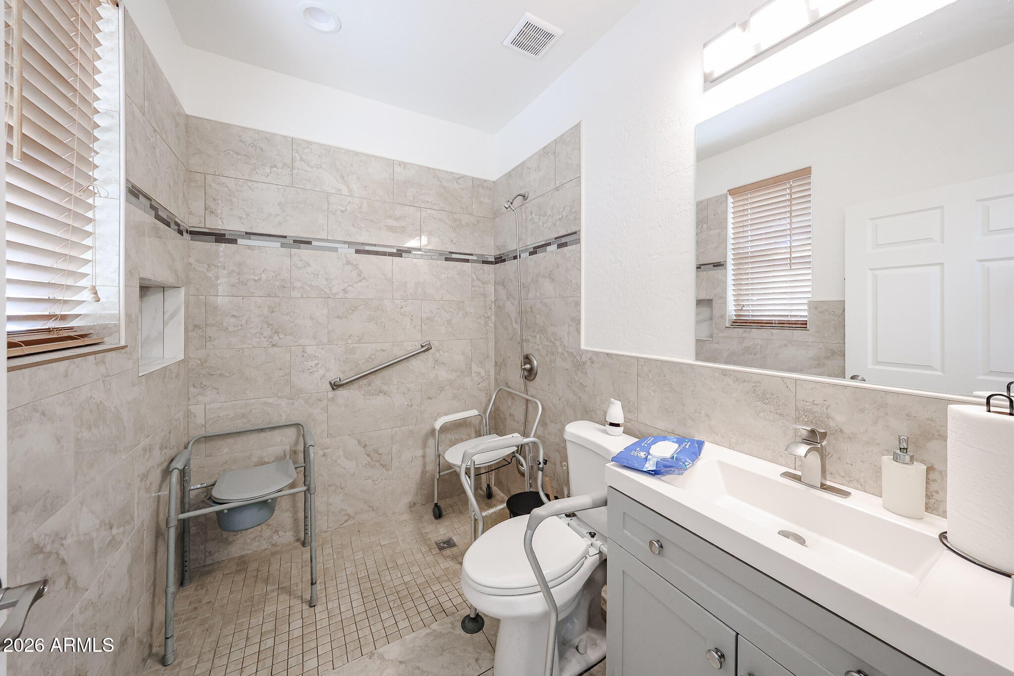 8888 W Rosewood Hills