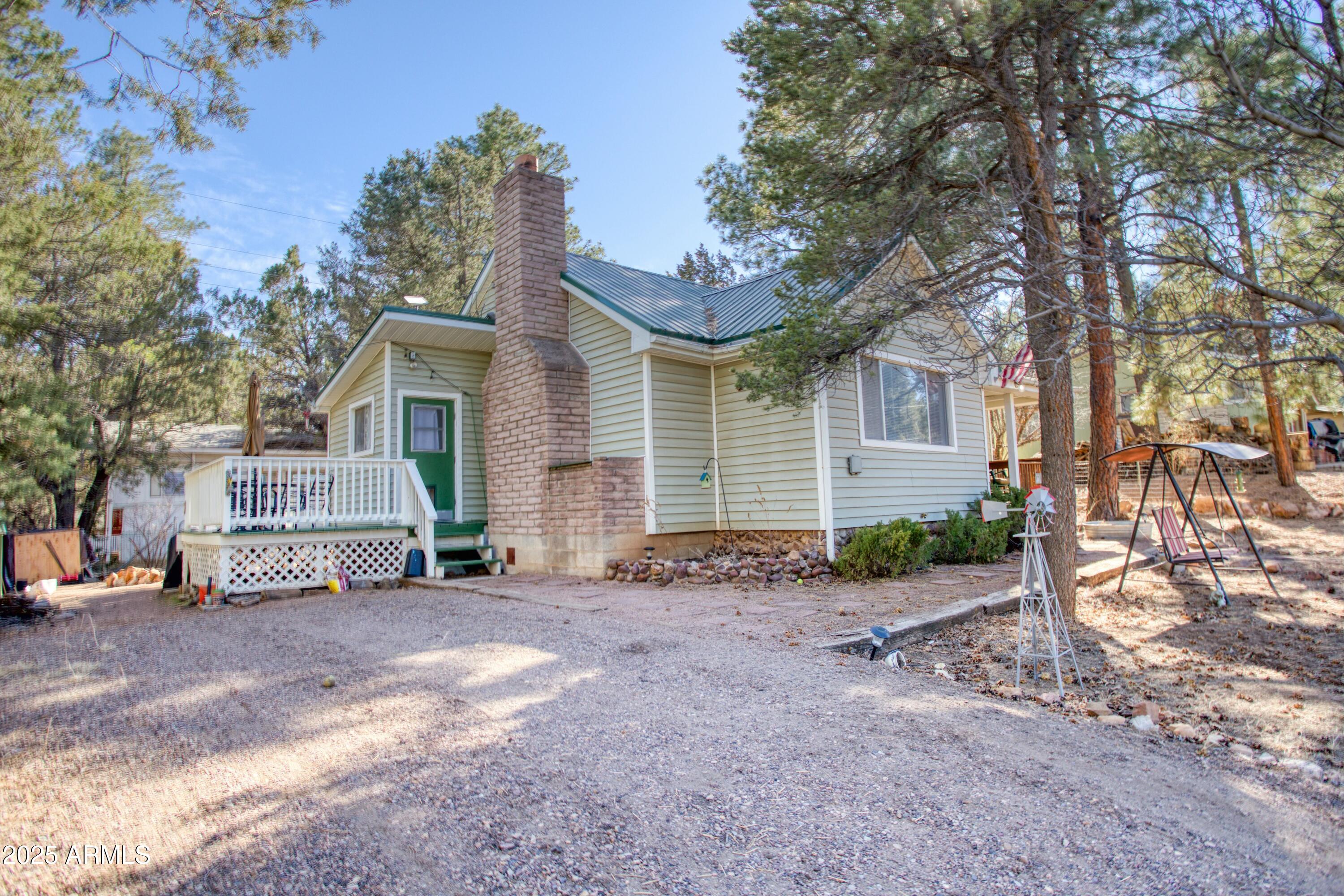 2185 FOREST PARK Drive