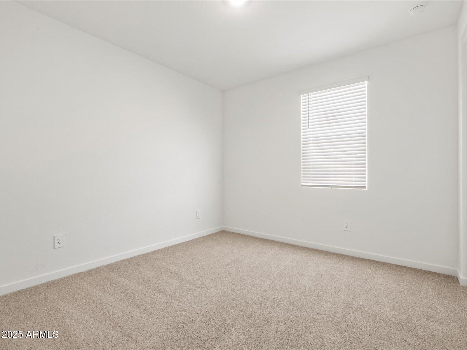 18256 N PIETRA Drive