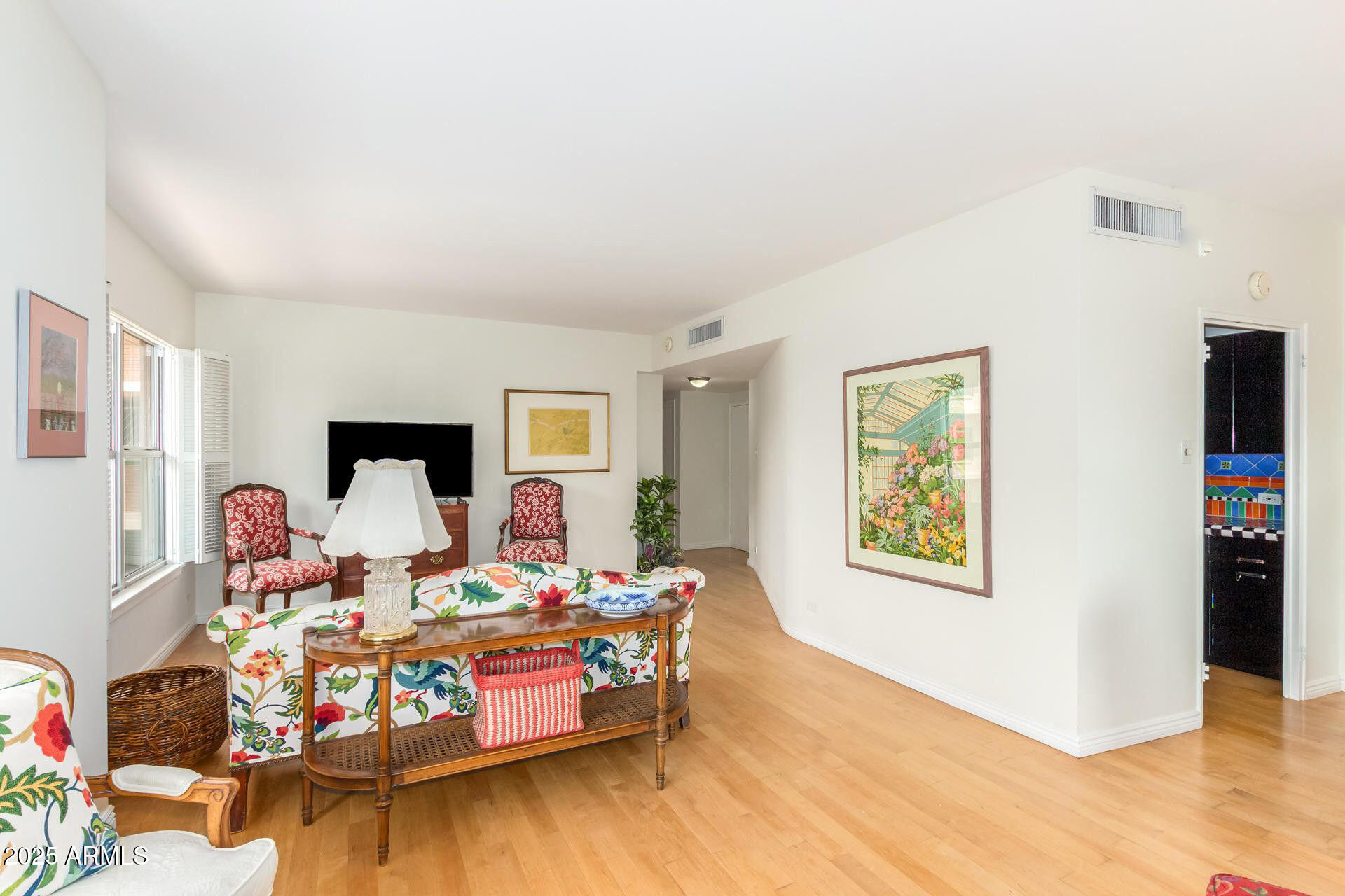 2201 N CENTRAL Avenue 3D