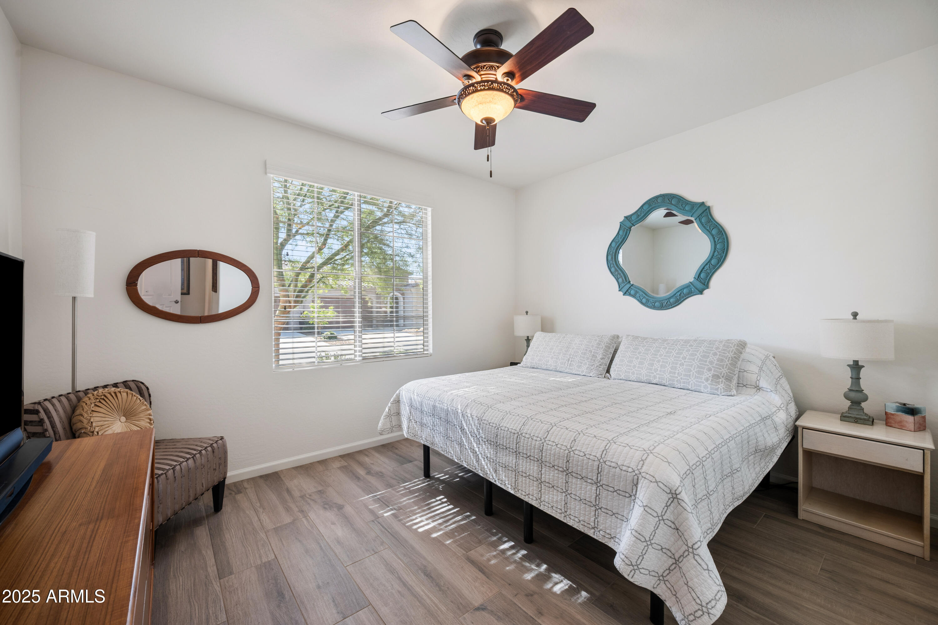 16884 W EARLL Drive W 49A