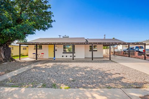 8526 N 29TH Avenue Phoenix AZ 85051