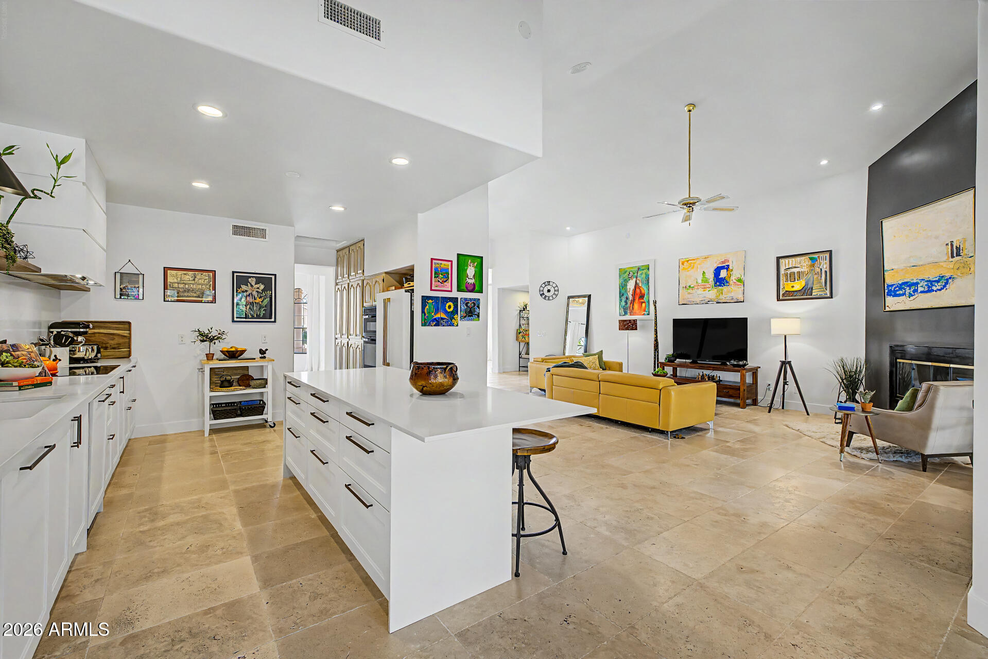 AHWATUKEE CUSTOM ESTATES - Residential