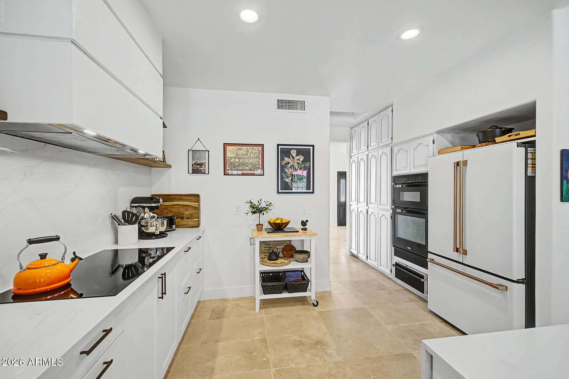 AHWATUKEE CUSTOM ESTATES - Residential