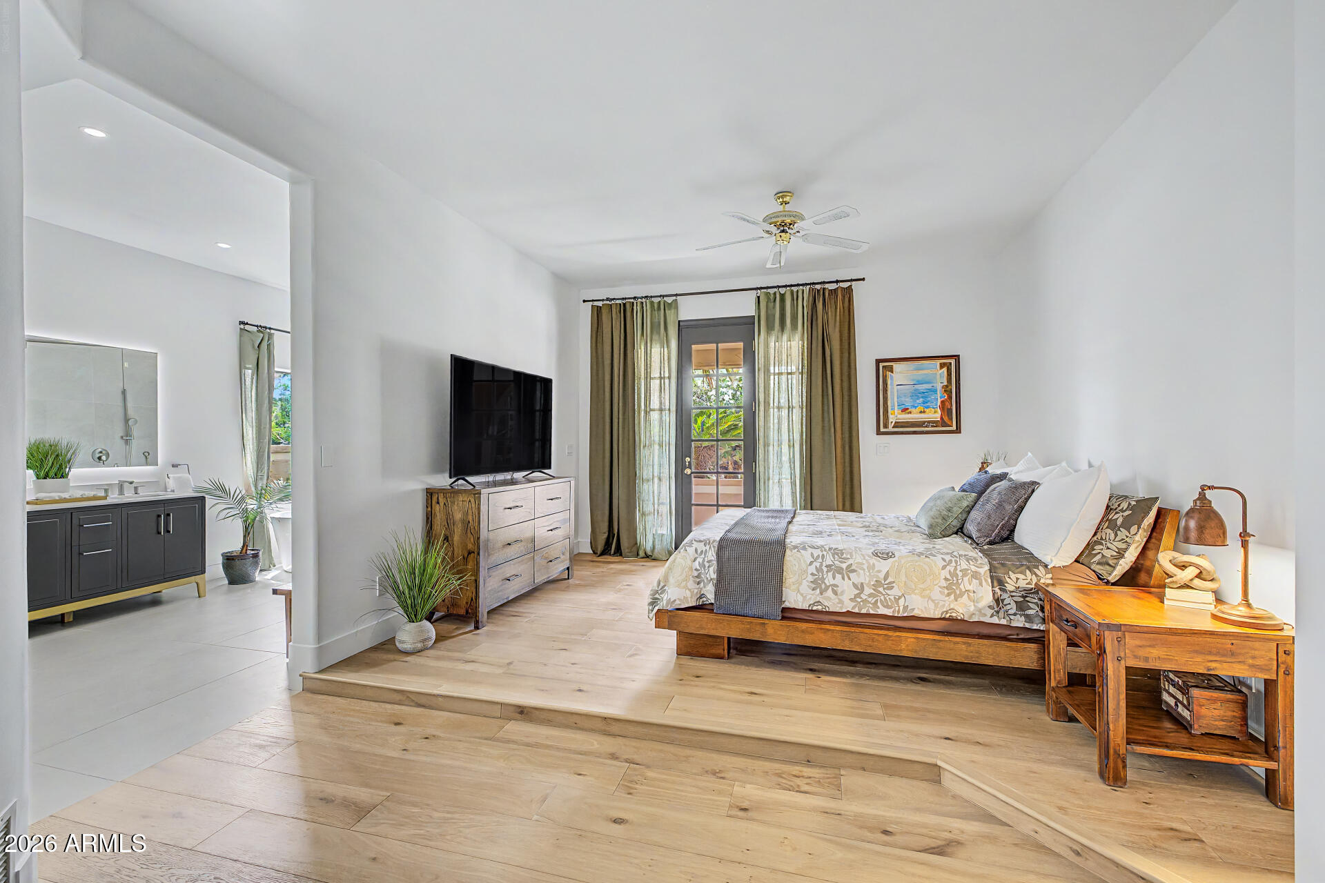 AHWATUKEE CUSTOM ESTATES - Residential